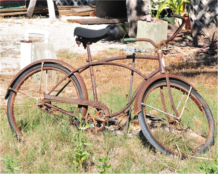 Picture Of Rusty Bicycle